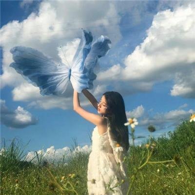 《在某人受伤害之前》海报