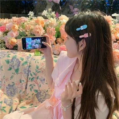 《快乐天使》海报