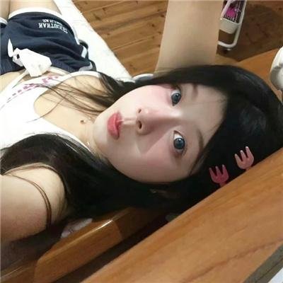 《一幅僮锦》海报